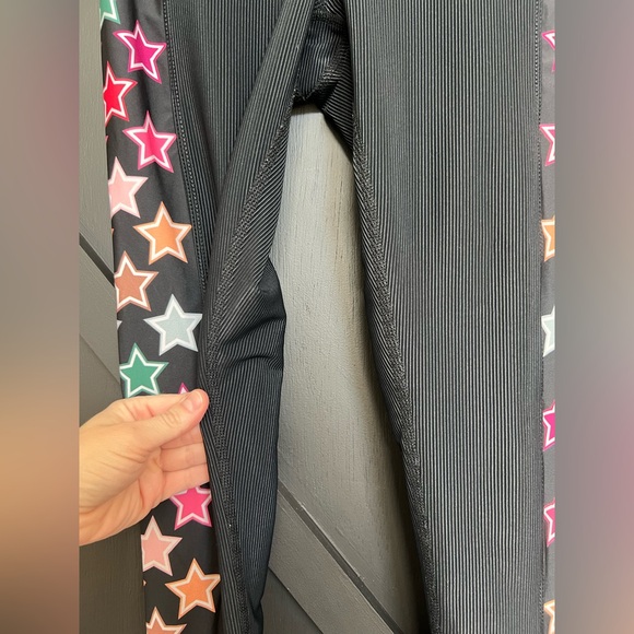 BEACH RIOT Megan Legging in Fantasy Star, Size Medium - Picture 6 of 9